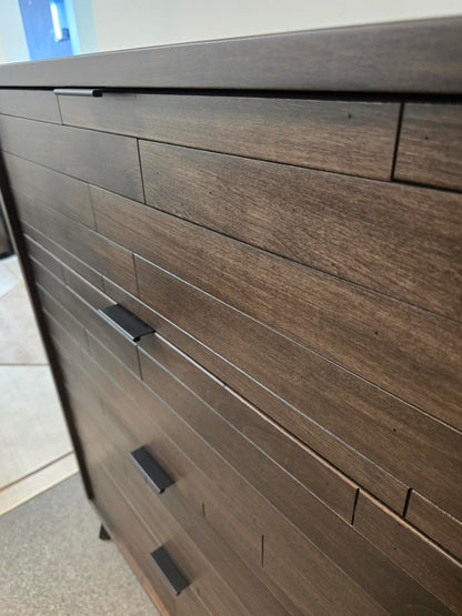 Yukon solid wood chest (In Stock)